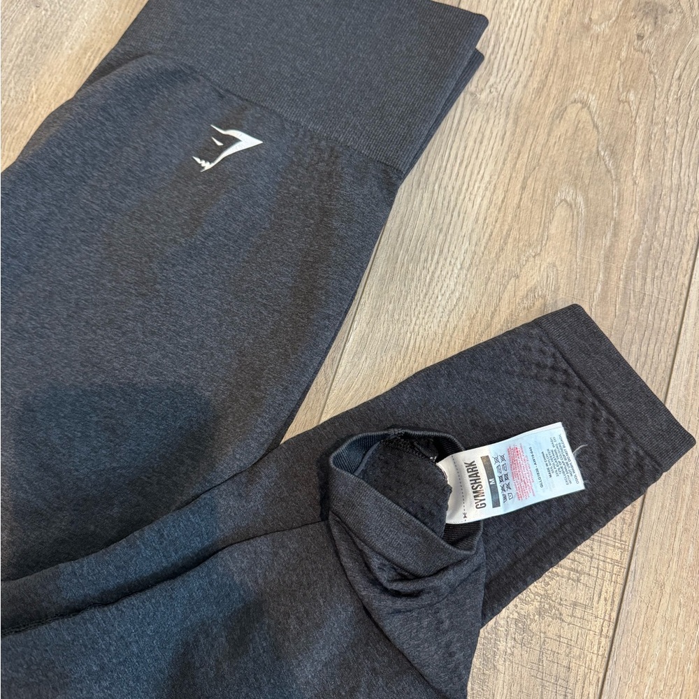 Gymshark Black Leggings - Picture 2 of 3